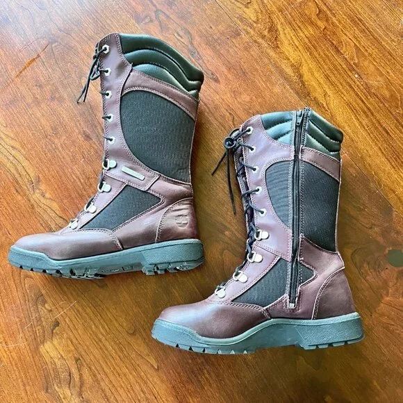 Timberland‎ Girls Tall Purple and Black Leather Lace Up Boots- Size 5