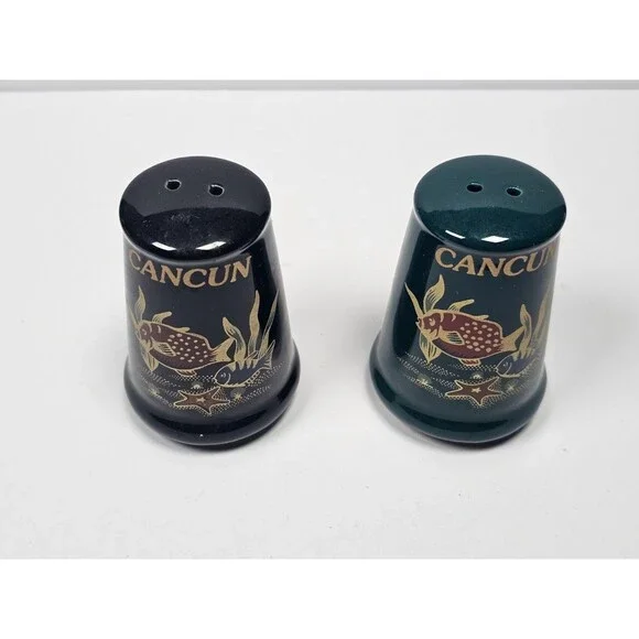 Cancun Mexico Salt Pepper Shakers Dark Green Ceramic Vintage Souvenir