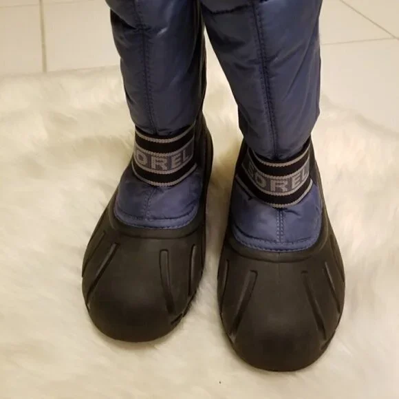 Sorel boots (4)