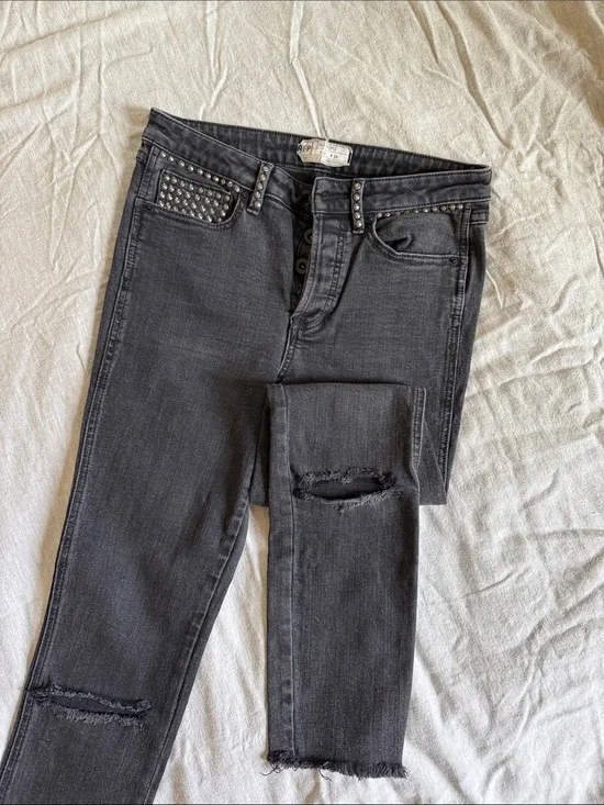 Free People Black Distressed Studded Cropped Jeans