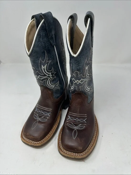 Old West Kids boots Size 9.5