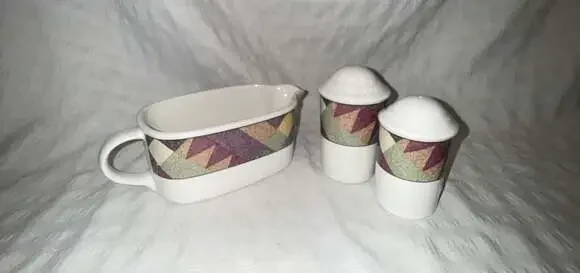 Studio Nova Palm Desert Y2216 Gravy Boat and Salt & Pepper Shakers Set