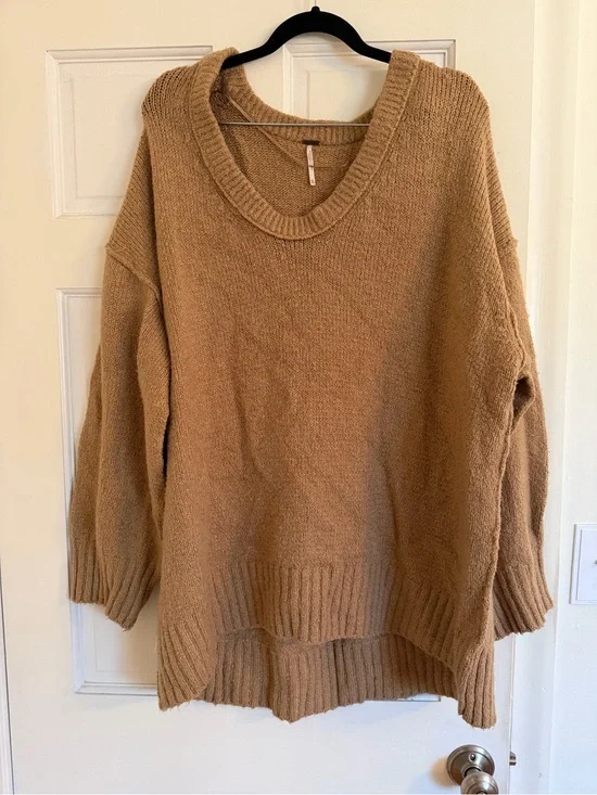 Free People Oversized Scoop-Neck Sweater in Camel Brown