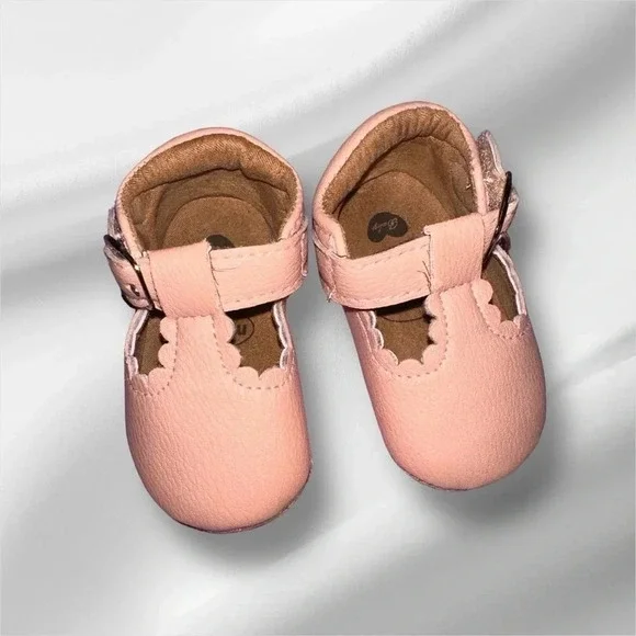 MYGGPP mauve  color Faux Leather Toddler Baby Shoes Size 0-6 months