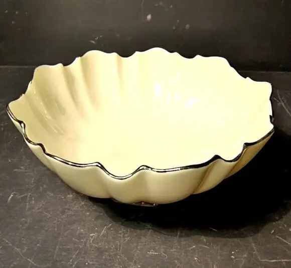 1854.  Lenox Symphony Sculpture Accent Bowl Fluted Footed with Platinum Trim
