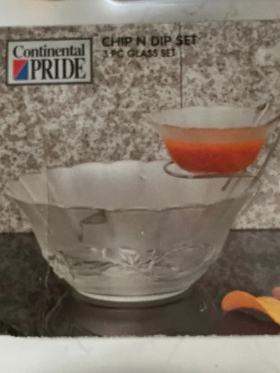 Vintage Continental Pride Frosted Glass Chip & Dip Set w/ Original Box –