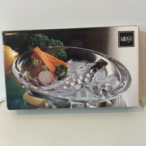 Mikasa Napa Valley Serving Dish Sectional Etched 9