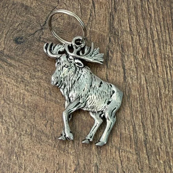 Vintage Pewter Moose Keychain Silver Tone Animal Wildlife Nature Charm Key‎ Ring