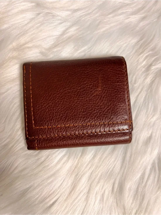 Classic Brown Leather Men's Trifold Wallet