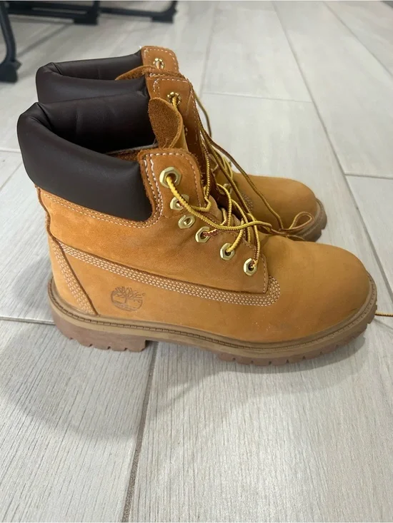Timberland Wheat Nubuck Work Boots with Dark Brown Collar