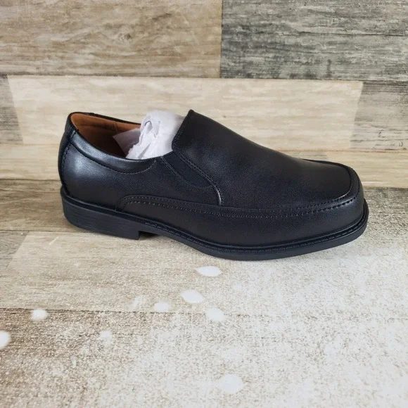 Florsheim Bogan Jr II Kids Boots Sz 4.5 W Black Leather Slip On Moccasin Toe‎