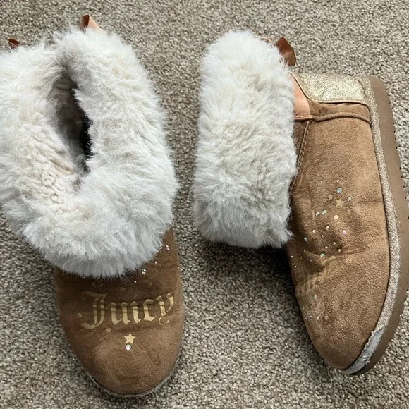 Juicy Couture Breezy Tan Sparkly Ankle Boots with Bow Girls US Size 4