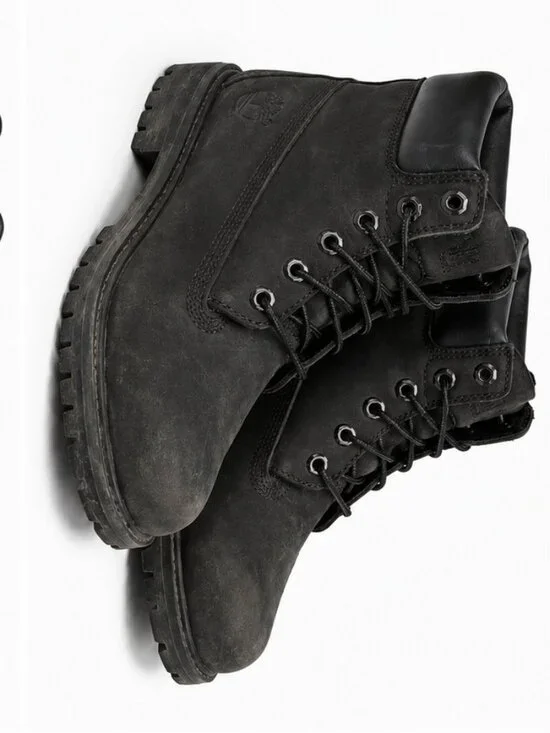 Timberland Boy's BlackBoots Size 4M