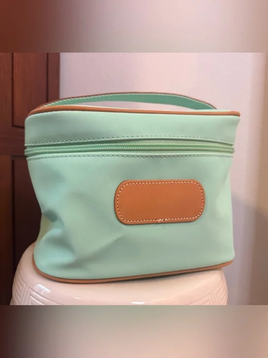 Jon Hart Mint Green Cosmetic Case with Tan Trim NWOT