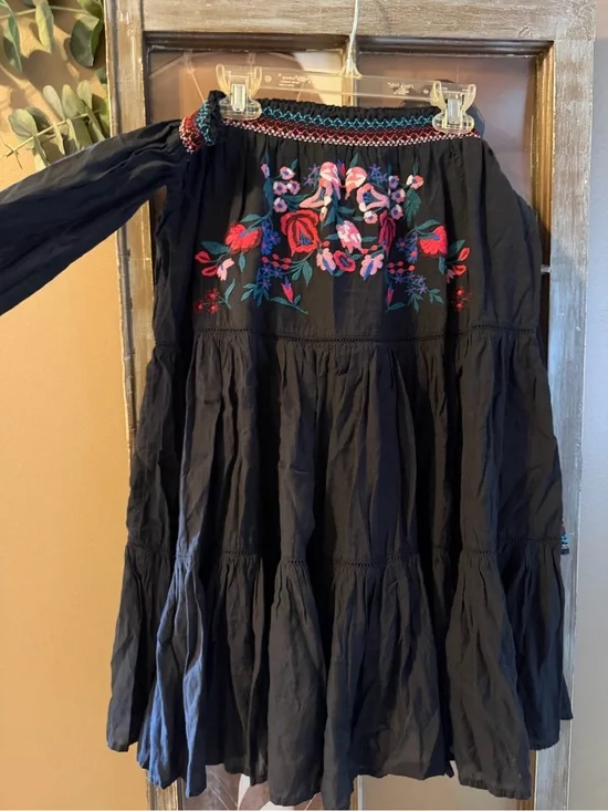 NWOT Free People Embroidered Off Shoulder Boho Peasant Dress Size S