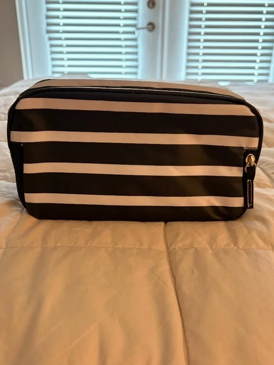 Scout 3 Way Toiletry Cosmetic Bag Fleetwood Black & White