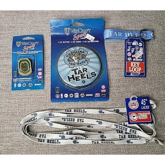 Univ of North Carolina Tar Heels VTG‎ Pins Laces Key Chain Memorabilia WinCraft