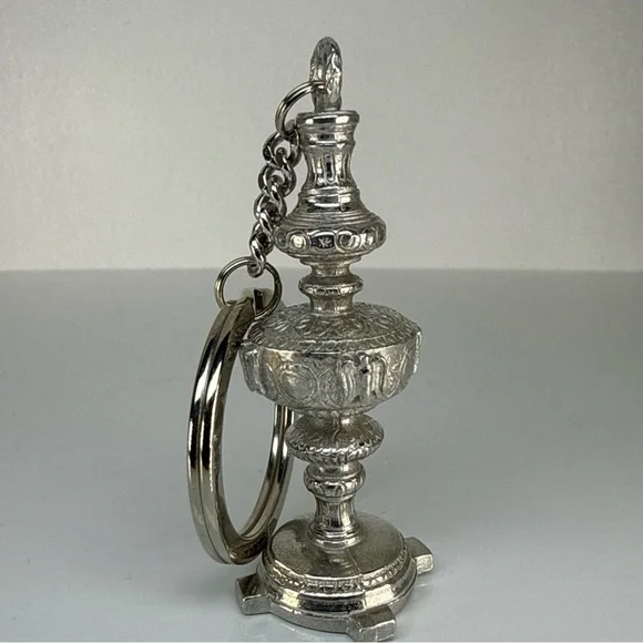 Kirk Stieff pewter keychain Elegant Silver Key Holder‎