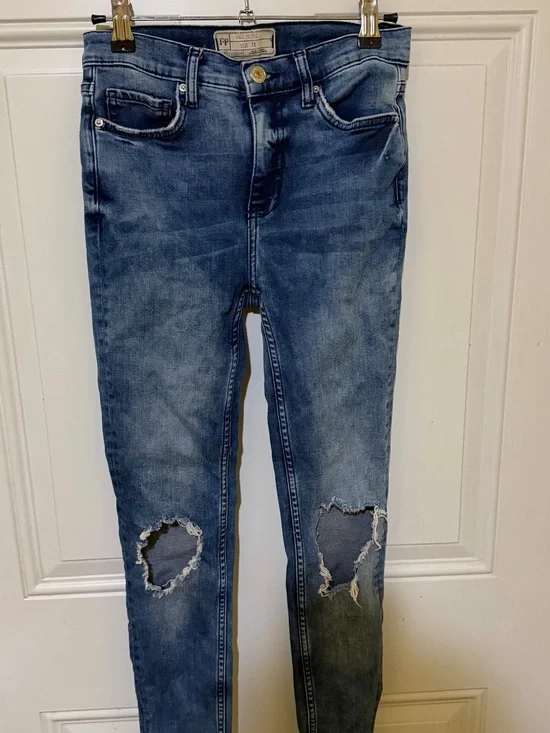 FreePeople Distressed Blue Skinny Jeans