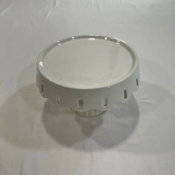 Harry & David Ceramic Mini Cake Stand White 6