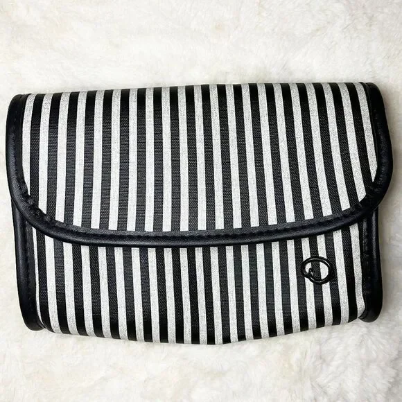 Oscar De La‎ Renta Black And White Striped Cosmetic Bag NWOT