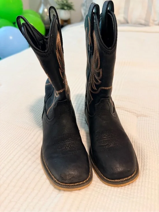 Kids Black Western Cowboy Boots with Contrast Stitching
