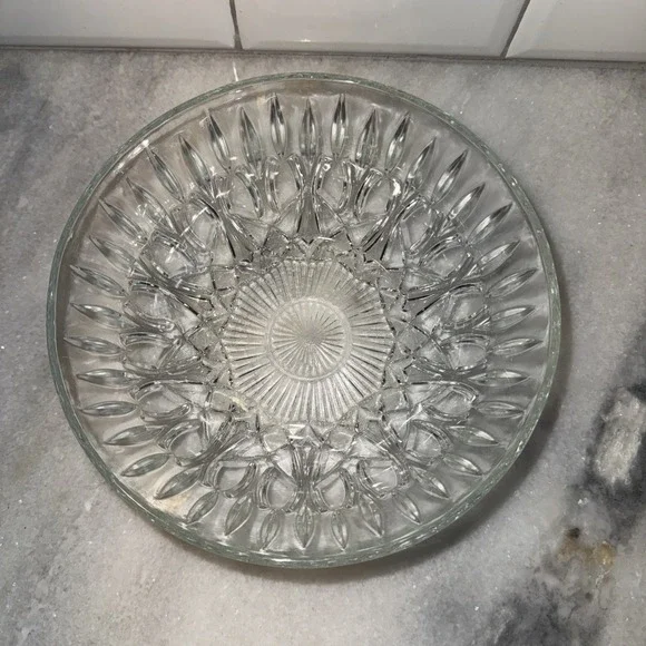 Vintage Crystal Pasari Indonesia Pretzel‎ Serving Bowl 8