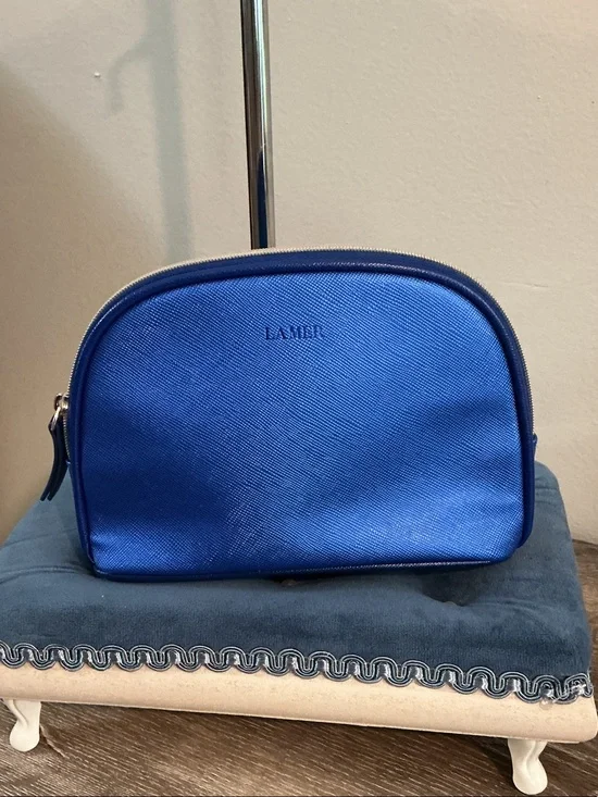 La Mer Blue Dome Cosmetic Pouch Bag 6.75” x 5” x 2” Excellent Condition