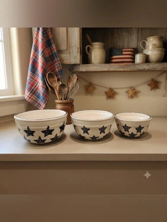 Vintage Marshall Pottery Texas Blue Star Nesting Bowls - Set of 3