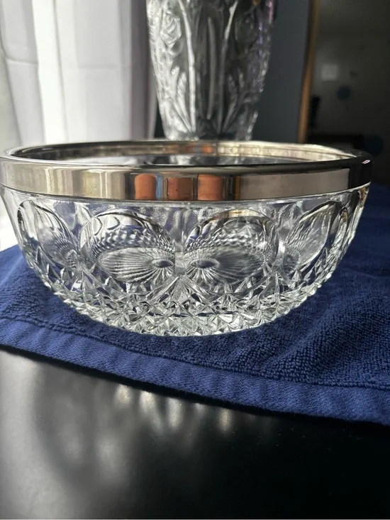 Mid Century Crystal Bowl