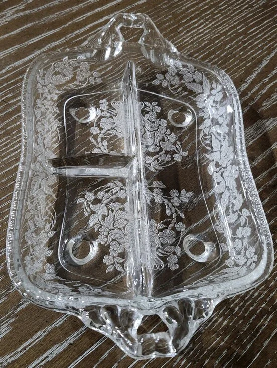 New Martinsville Meadow Wreath Relish Dish 3-Part Rectangular Etched Flower