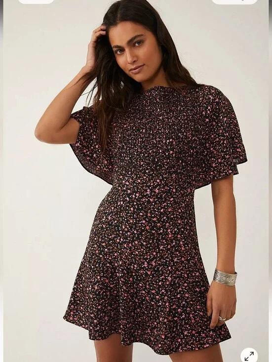 Free People Black Floral Smocked Flutter Sleeve Dress EUC