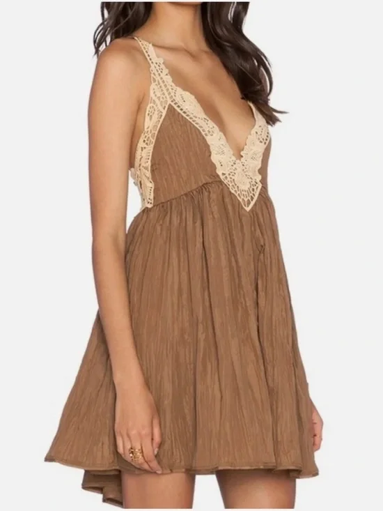 Free People Breathless Crochet Lace Mini Slip Dress XS Martini Brown Cream