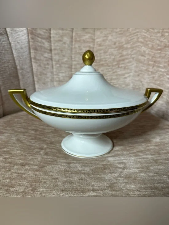 Wittelsbach Lidded Serving Dish Bowl Tureen Gold Porcelain Germany