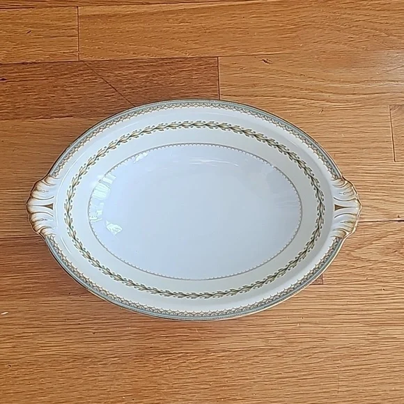Vintage Alden by Meito Rare Elegant Dinnerware - 11