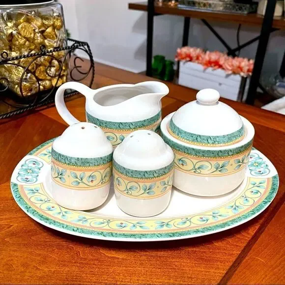 Pfaltzgraff Creamer, Sugar, Salt & Pepper 6pc Set