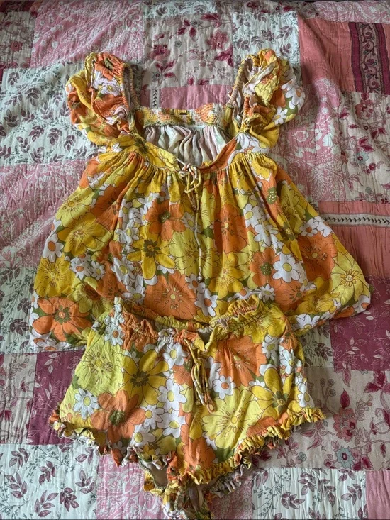 Maggy Mae set