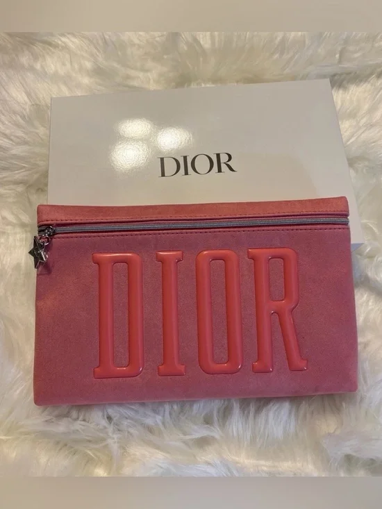 Dior Beauty GWP✨🩷🩶🌸Pink Suede Embossed Cosmetic Pouch with Star Charm