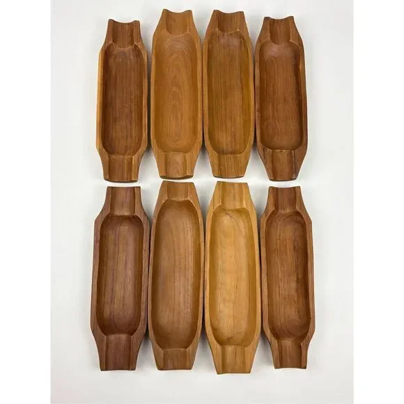 Corn-On-The Cob Hand Carved Teak Wood Trays Holders Set of 8 M2614