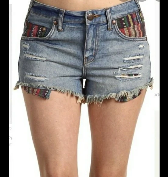 Free People Tribal/Aztec Detail Short