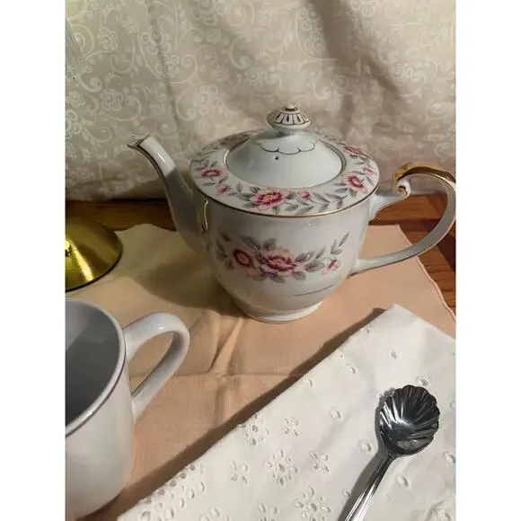 Vintage Regal China 