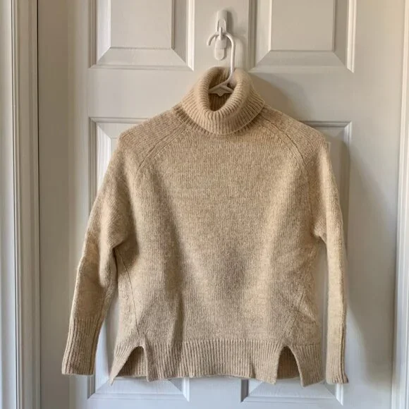 EUC J. Crew Women’s Turtleneck LS Wool/Alpaca Sweater, Beige/Tan, Size XXS/XS