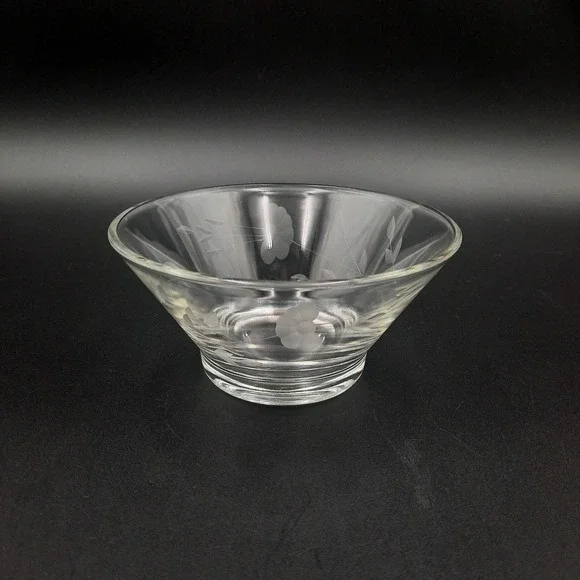 Vintage‎ Clear Glass Bowl Etched Floral Leaf Design Small Serving Dish