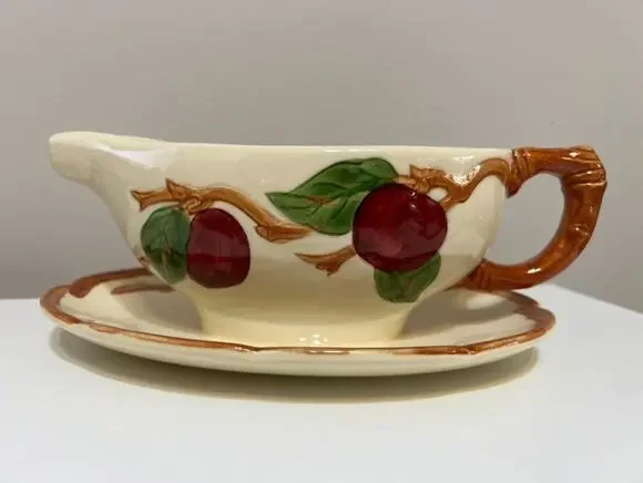 Vintage Franciscan Apple Gravy Boat Ceramic Attached Underplate USA Gladding