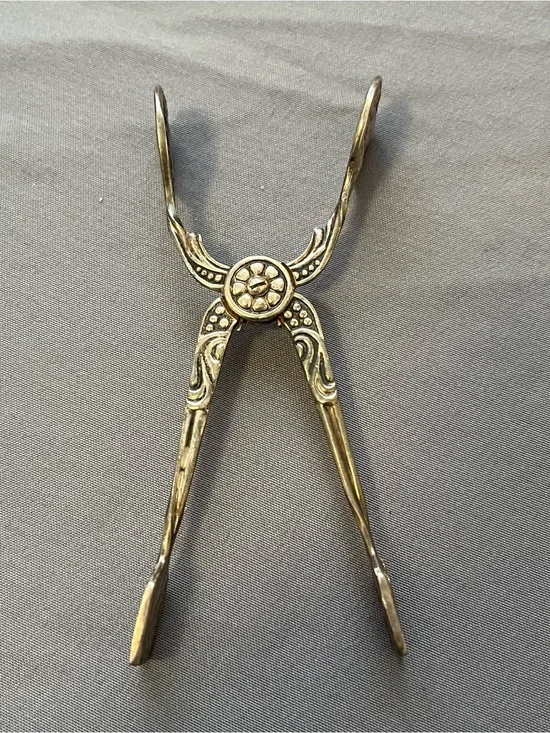 Vintage Nils Johan Of Sweden Art Nouveau Styles Floral Ornate Tidbit/Sugar Tongs
