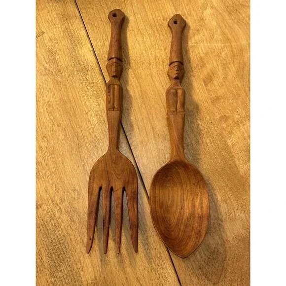 Vitnage Hand Carved Wooden Serving Salad Spoon and Fork Totem Sitter