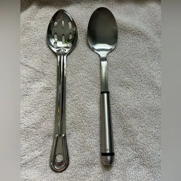 Oneida & Unbranded Stainless Steel Serving Spoon Utensil Set