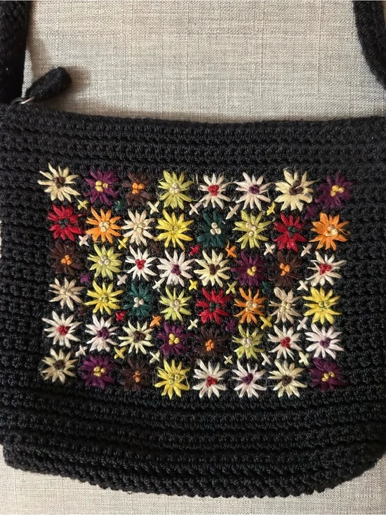 Y2K Liz Claiborne black purse boho style