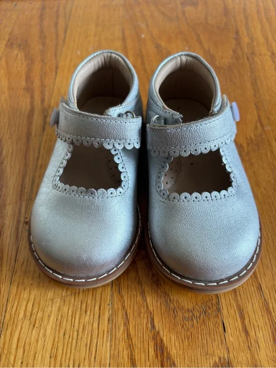 Elephantito Silver Scalloped Mary Janes for Kids