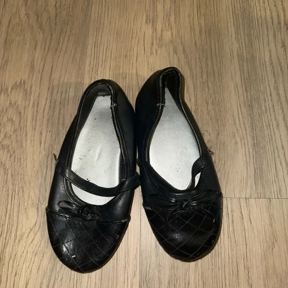 ⭐️Black‎ Quilted Ballet Flats⭐️